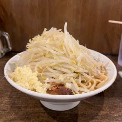 らーめん(麺300g豚2枚)