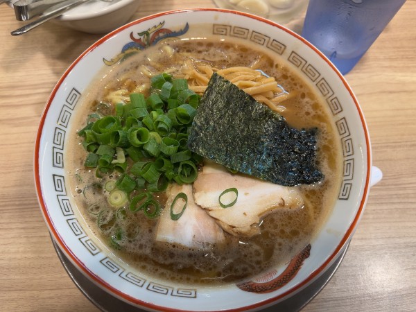 「ラーメン黒880円」@鯨人の写真
