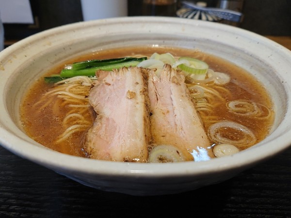 「煮干しそば」@濃厚煮干しそば 丸にたちばなの写真