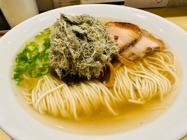 「ラーメン【800円】」@函館塩ラーメン 五稜郭の写真