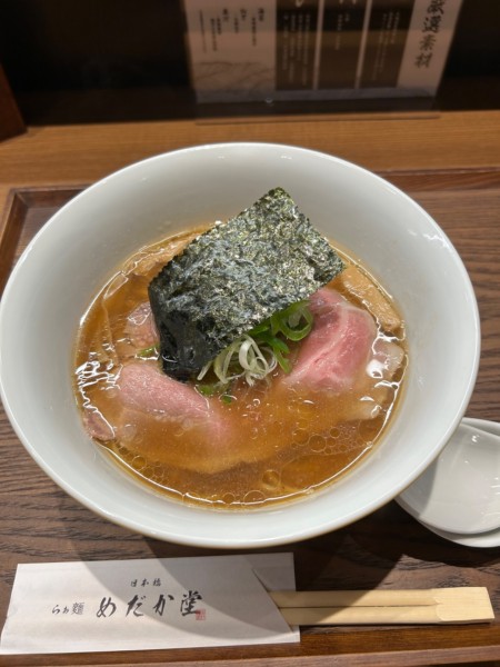 「醤油らぁ麺1000円」@日本橋 らぁ麺 めだか堂の写真