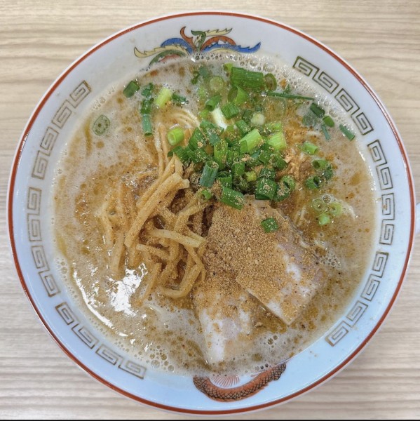 「鯨人白ラーメン」@鯨人の写真