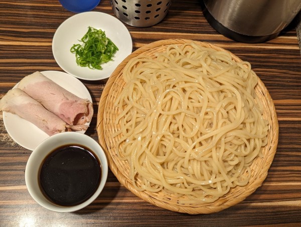 「夏季限定ざる大盛」@ラーメン人生 JET 福島本店の写真