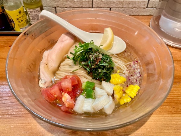 「サッポロ赤星→ 冷製塩煮干しsoba ＋ 和え玉ブラック」@麺処 源玄の写真