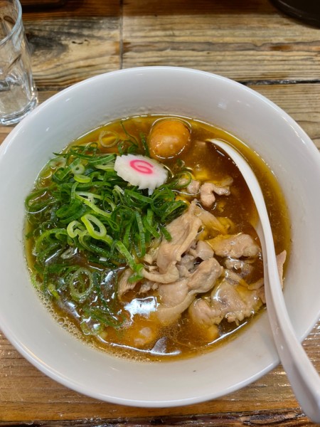 「金の鶏中華」@新旬屋 本店の写真