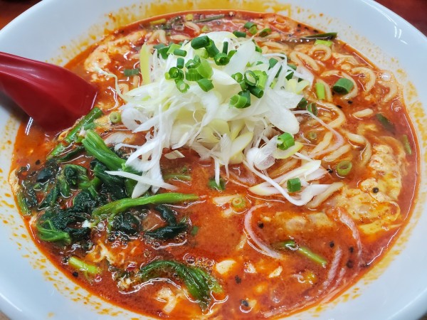 「ドラたんたんめん800円辛さドラゴン級」@らーめん ドラごんちの写真