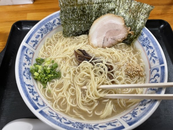 「博多ラーメン」@麺房 松の写真