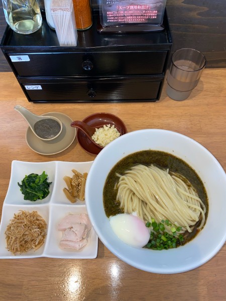 「アカモクの冷製まぜそば大盛刻みニンニク¥1,150円(期間限定)」@麺処 湯咲の写真