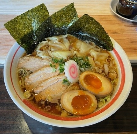 「小田原系特製ラーメン　1,250円。」@小田原系ラーメンともんじゃ酒場の写真