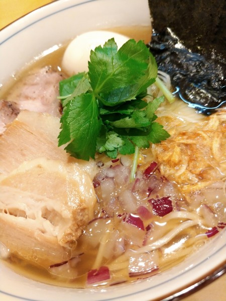 「特製純煮干しらーめん・塩」@麺庭 つむぎの写真