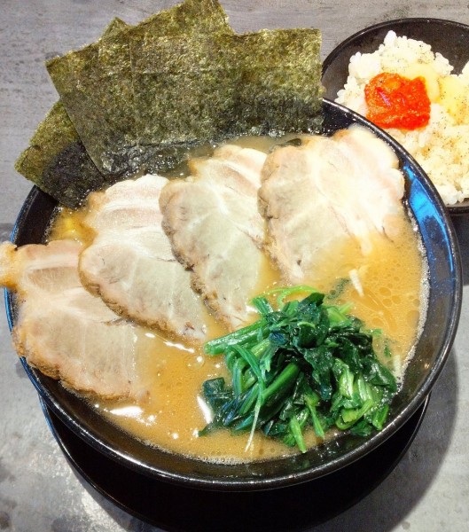 「チャーシュー麺 1200円」@家系ラーメン 桜家の写真