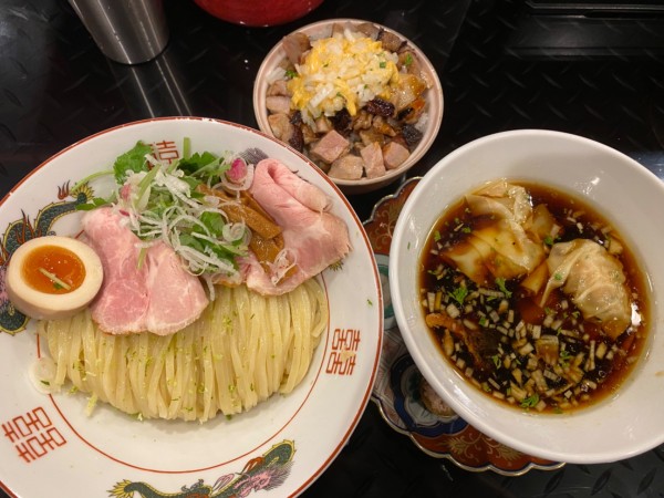 「特選醤油つけ麺+タルタルチャーシューご飯 1600+300」@トーキョーニューミクスチャーヌードル 八咫烏 CHIKARABOの写真