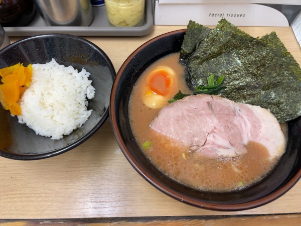 「ラーメン」@横浜らーめん 武蔵家 池袋店の写真