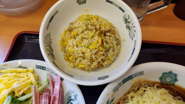 「半チャーハンと冷やし麺セット 880円」@日高屋 竹ノ塚西口店の写真