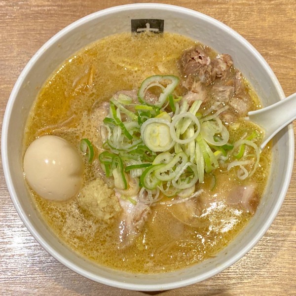 「味噌チャーシュー ¥1,270 煮たまご ¥150」@大島の写真