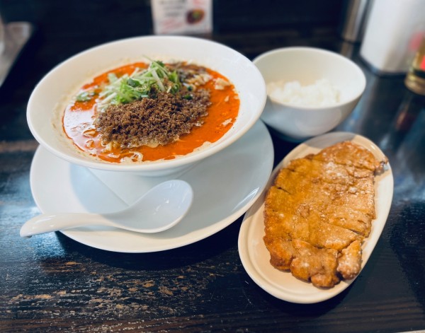 「担担麺（3辛3痺・固め￥1,050）他」@四川担担麺 阿吽 浅草店の写真