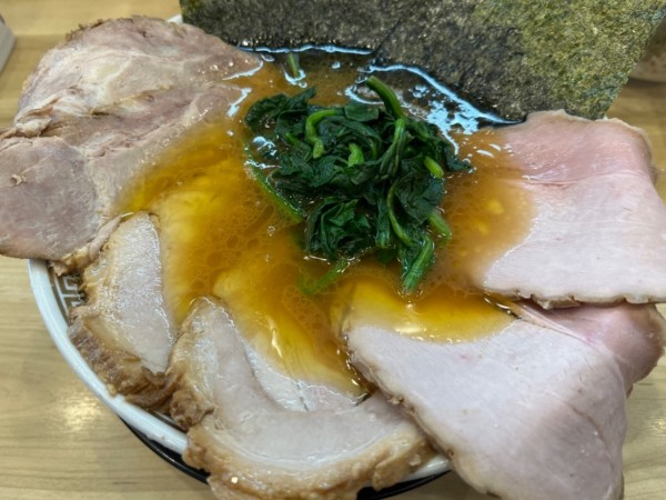 「裏むさチャーシュー特撰」@横浜ラーメン 裏武蔵家 西千葉本店の写真