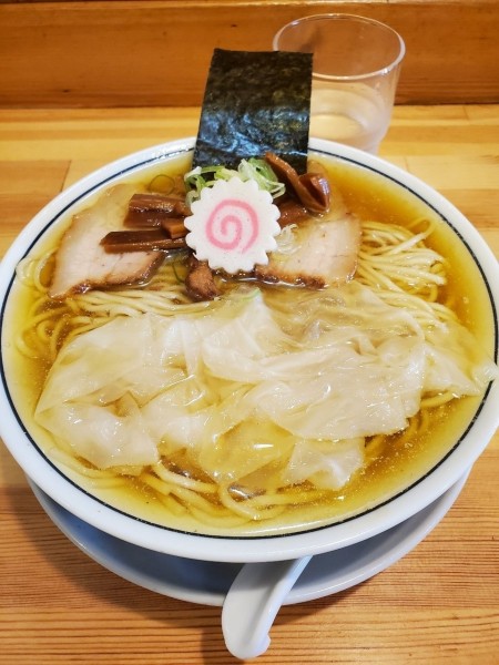 「ワンタン麺」@there is ramenの写真