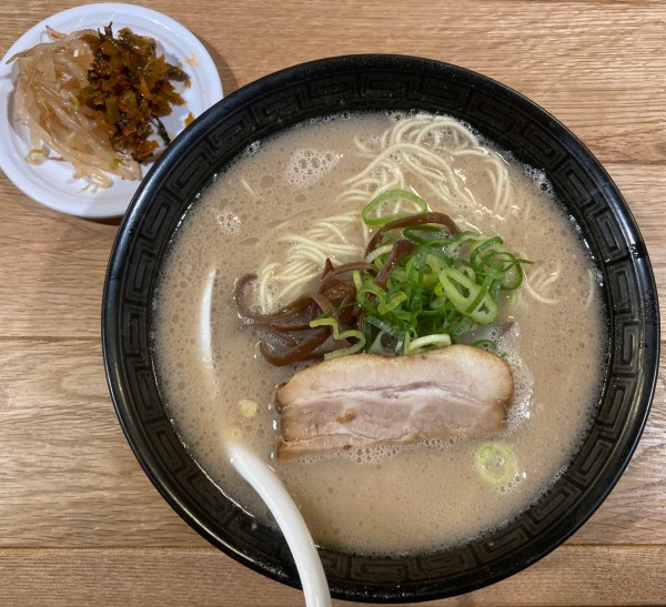 「さざなみラーメン　750円」@とんこつ拉麺 漣の写真