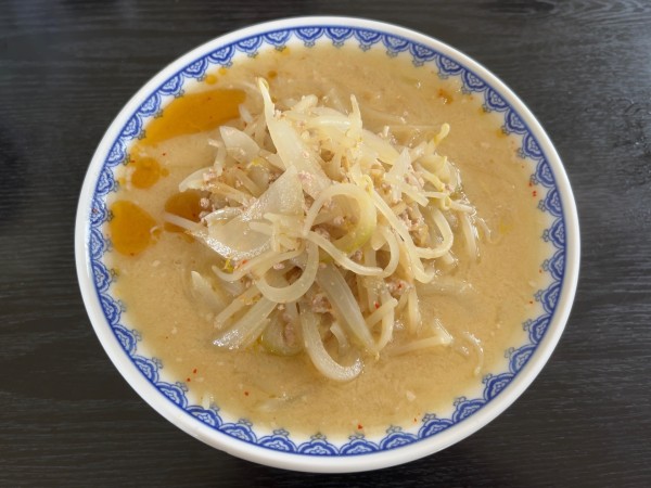 「みそラーメン」@食堂 ニューミサの写真