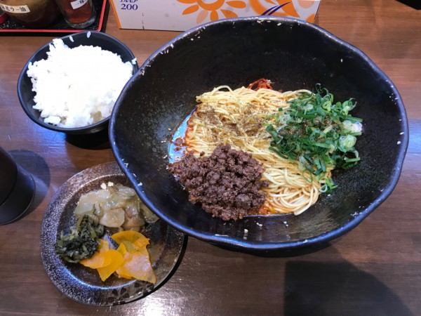 「汁なし坦々麺(並)4辛 ご飯おかわり自由(740円)」@汁なし担担麺 階杉 周南店の写真