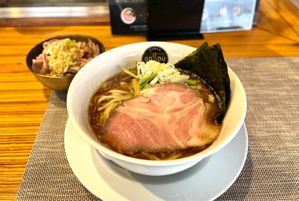 「らーめん+ミニ丼セット¥1200」@RAMEN GOSSOU 新橋店の写真