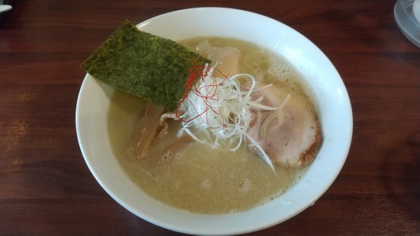 「味玉ラーメン、替玉」@麺屋 蓮花の写真