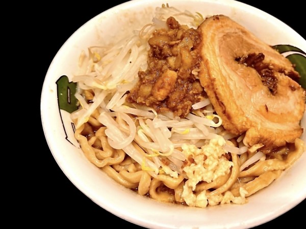 「雷そば 中 1,050円」@ラーメン 雷 東京本丸店の写真