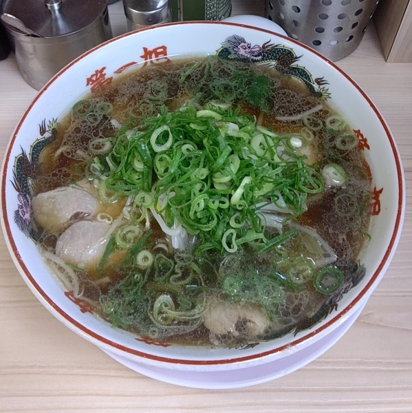 「ラーメン大盛り950円」@本家 第一旭 新宿店の写真