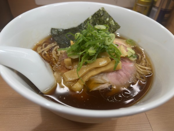 「醤油ラーメン」@中華蕎麦 たか乃の写真