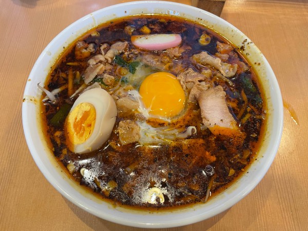 「トッピング付肉ニラスタミナラーメン1,100円」@YOKOHAMA中華そば かみ山の写真