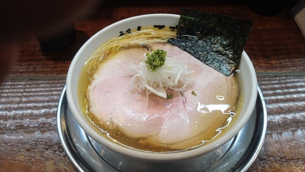 「塩 レベル4 青唐 鶏油 ¥950-」@元祖一条流がんこラーメン たま館分店の写真
