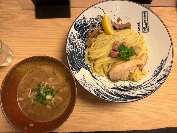 「ラム煮干しスープ つけ麺」@自家製麺 MENSHO TOKYOの写真
