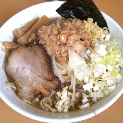 ニボフジ300g+刻み長ネギ､刻み生姜