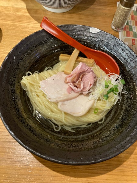 「塩つけ麺」@焼きあご塩らー麺  たかはし 歌舞伎町店の写真