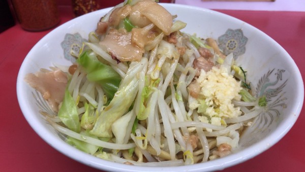 「汁なしラーメン　750円」@ラーメン二郎 環七一之江店の写真