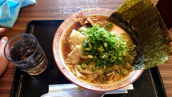 「限定ワンタンそば」@わだ屋の写真