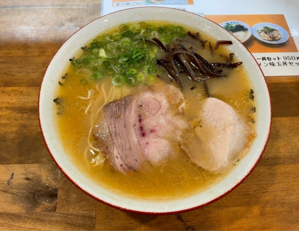 「博多らーめん」@味納喜知 伊万里店の写真