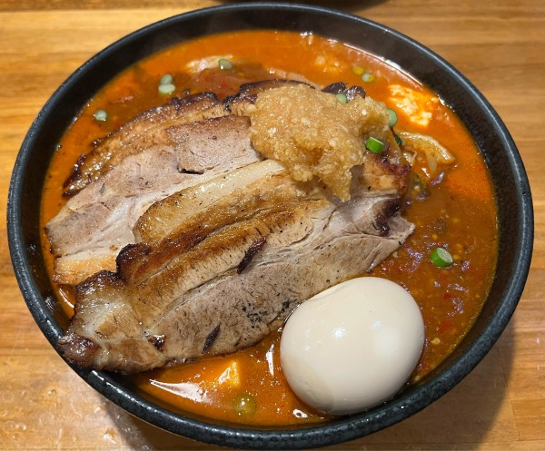 「味玉どて辛ちゃーしゅーめん」@どてちん 習志野店の写真