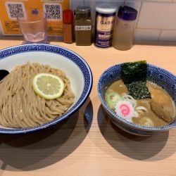 つけめん(中)980円