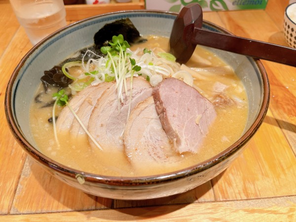 「味噌チャーシューメン」@白樺山荘 北海道ラーメン道場店の写真