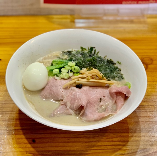 「海潮味玉らぁ麺」@gonzynoodleの写真