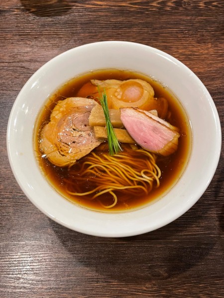 「【５周年限定】貝の五重奏  醤油 ￥1100」@麺屋 真心の写真