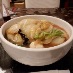 五目タン麺〈醬油味〉