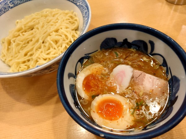 「特製つけめん(麺少なめ、1130円)」@中華そば 青葉 大宮東口店の写真