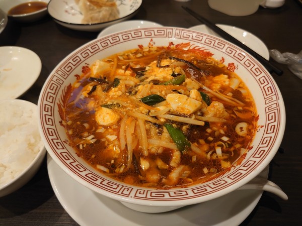 「週代わりの豚と豆腐のラーメン」@城満の写真