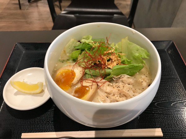 「味玉鶏白湯塩そば(1,089円)」@鶏白湯らーめん 自由が丘蔭山 有明ガーデン店の写真