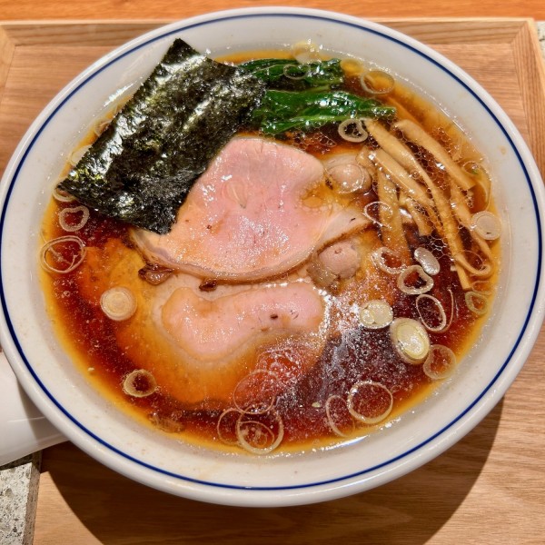 中華そば（醤油）＋焼豚三種1枚＋焼売1個