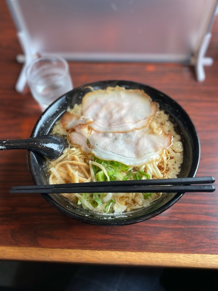 「背脂醤油ラーメン」@尾道ラーメン ほんてんの写真
