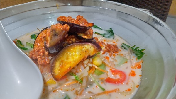 「#冷やしちゃんぽん麻婆茄子」@リンガーハット 横浜ノースポートモール店の写真